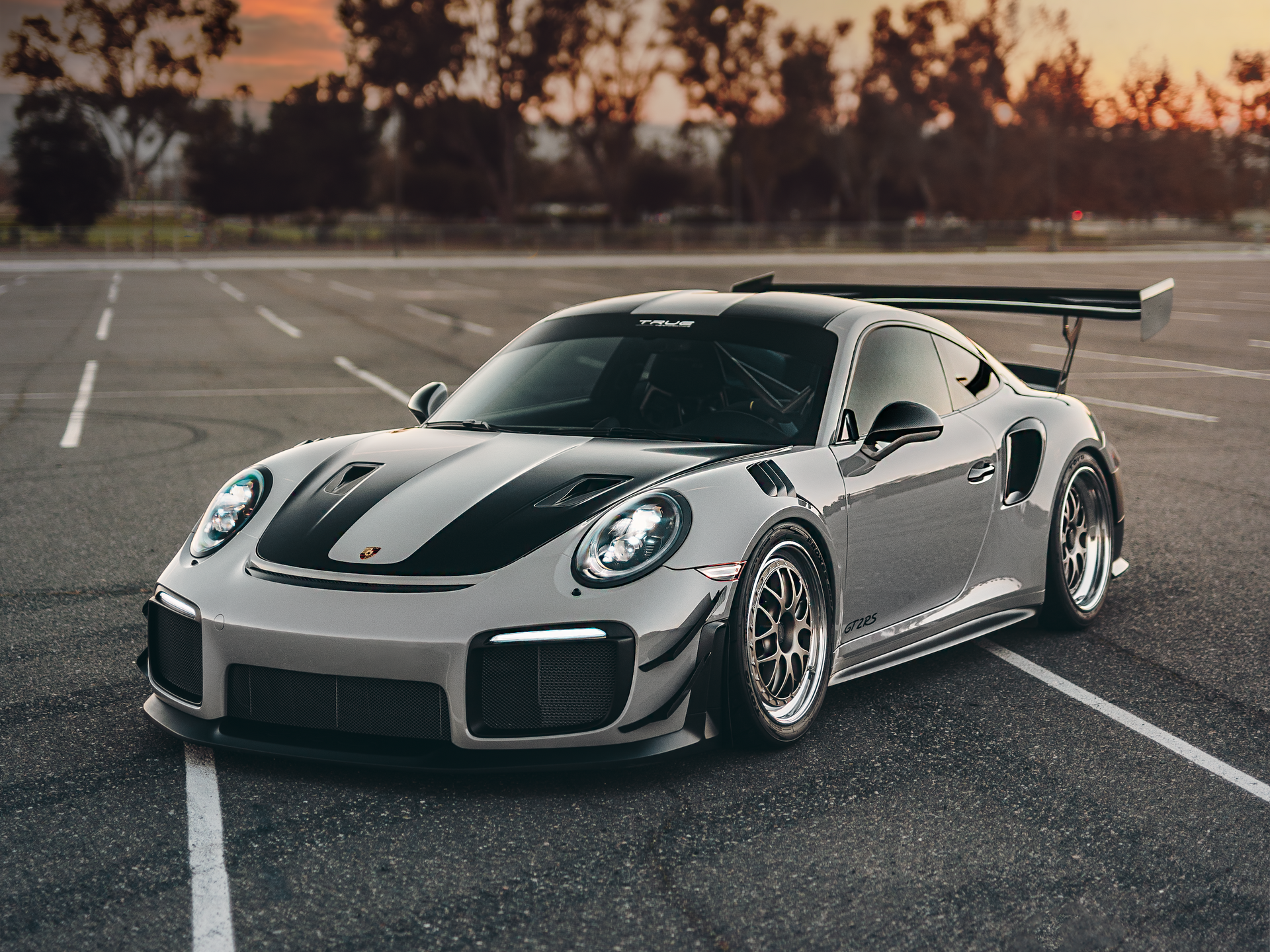 Porsche GT2RS カタログ Porsche GT2RS カタログ